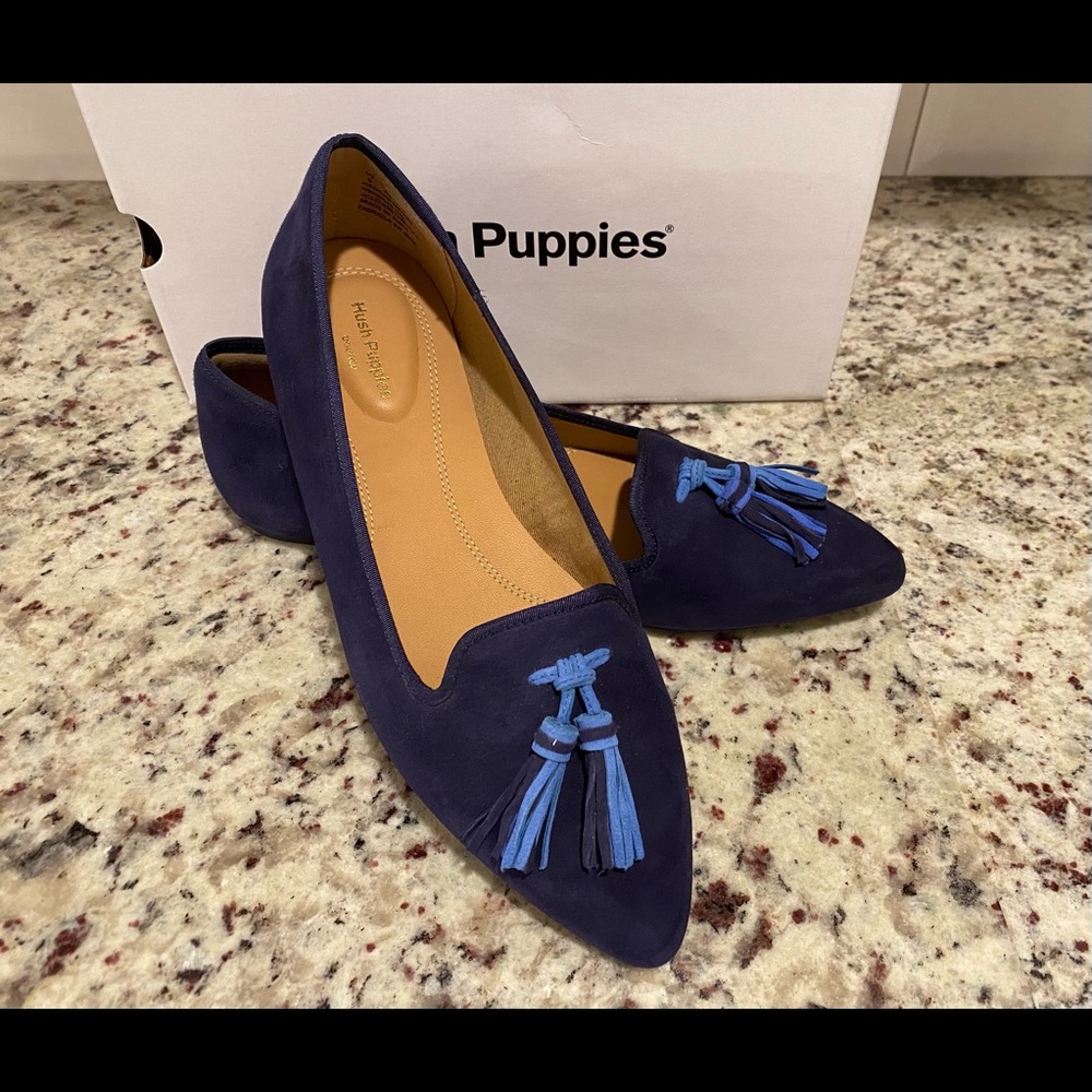 NIB, Hush Puppies Women’s Sadie Tassel Slip-on. Royal Navy Suede, size 9.